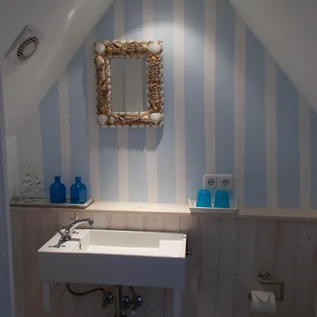 Moewennest Und Fischerstuv Apartment *