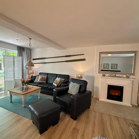 Apartment Moewennest Und Fischerstuv Timmendorfer Strand