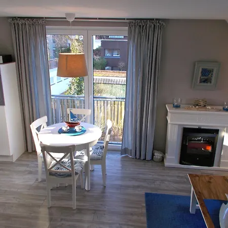 Moewennest Und Fischerstuv * Timmendorfer Strand