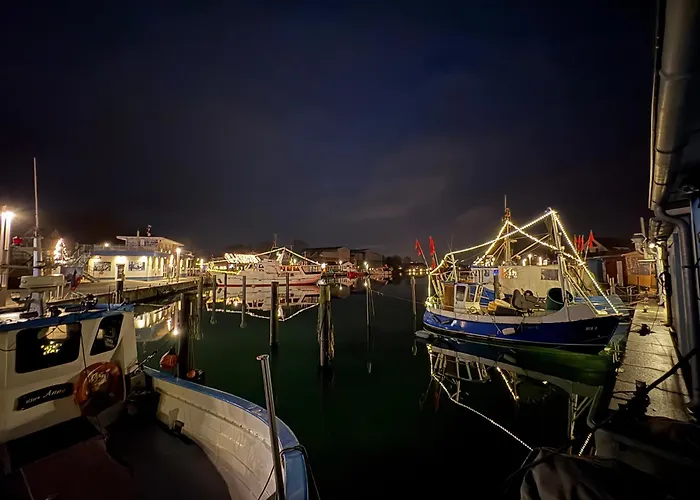 Moewennest Und Fischerstuv Timmendorfer Strand